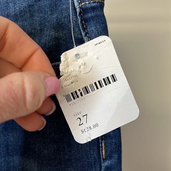 NWT Free People Dark Wash Embroidered Jeans- 27 - Picture 5 of 8